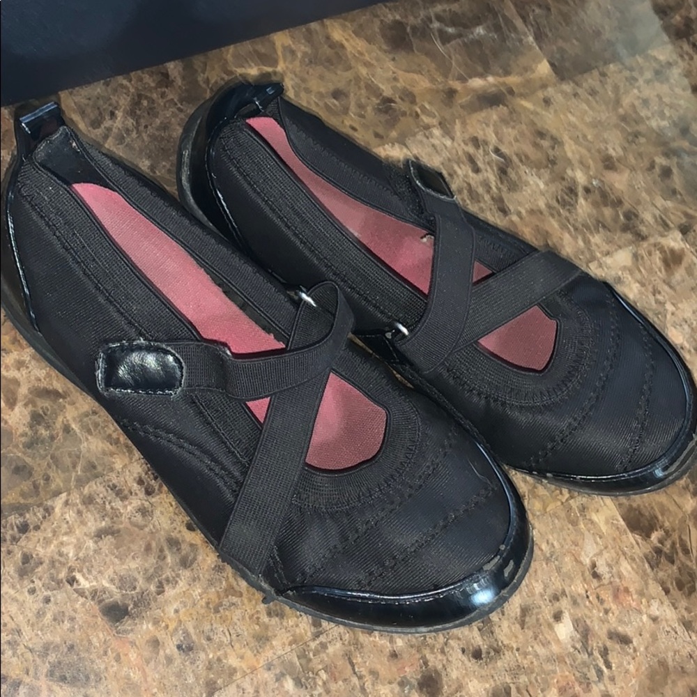 Cherokee Black Flats With Velcro Straps